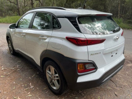 2020 Hyundai KONA OS.3 Active SUV image 5