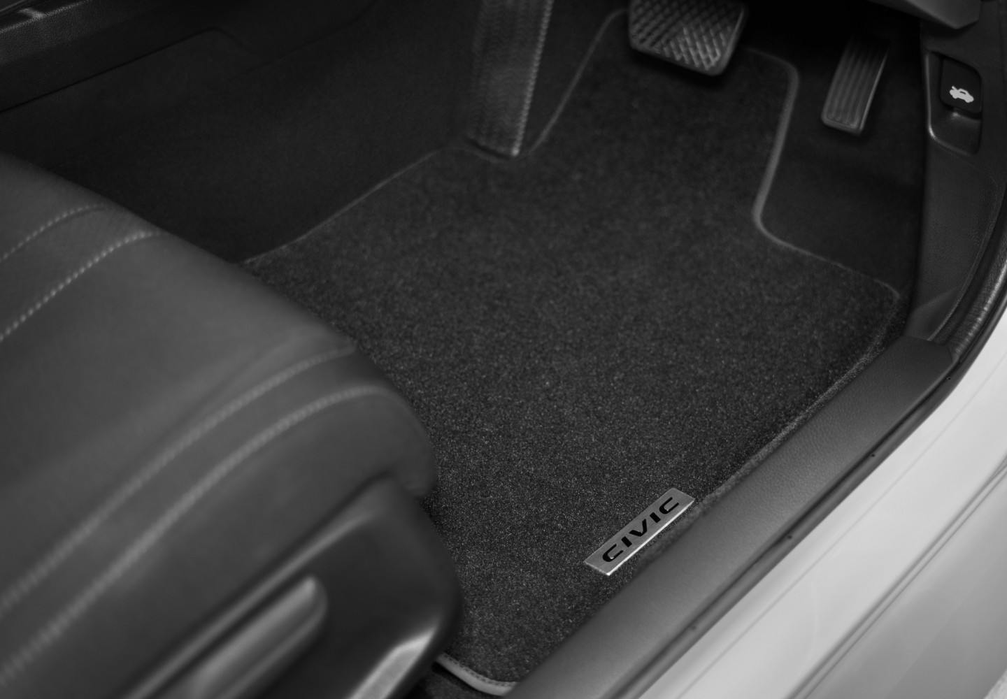 <img src="Deluxe Tailored Mat Set - Carpet