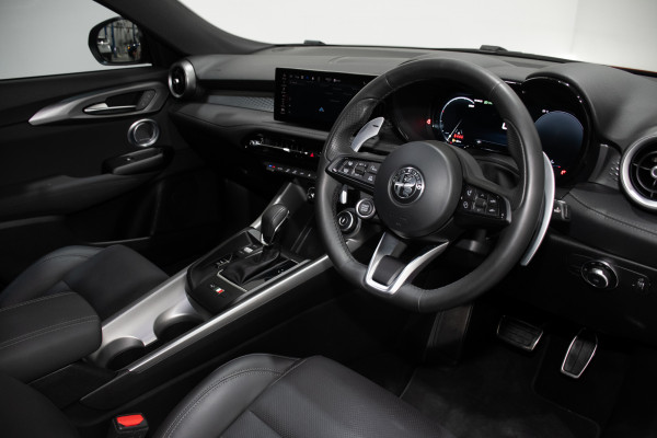 2023 Alfa Romeo Tonale Veloce SUV Image 16