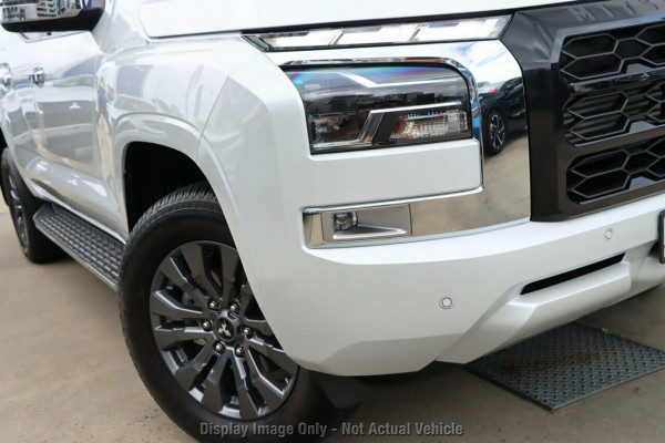 2024 Mitsubishi Triton MV GLS Ute Image 2
