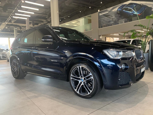 2015 BMW X3 F25 LCI xDrive20d SUV image 2