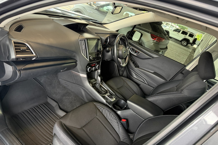 2022 Subaru Forester S5 2.5i-L SUV Image 11