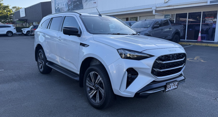 2025 MY25.5 Isuzu MU-X RJ LS-T SUV Image 3