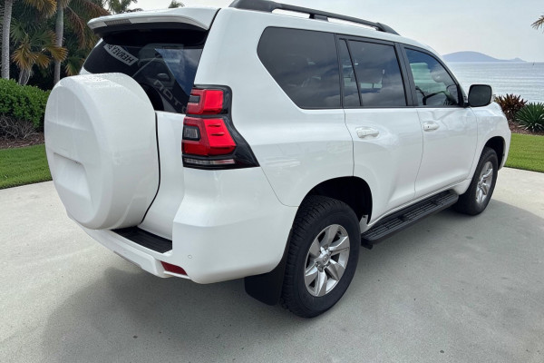 2018 Toyota LandCruiser Prado GDJ150R GXL SUV Image 3
