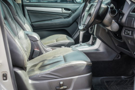 2015 Isuzu MU-X LS-T SUV