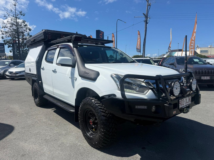 2017 Isuzu D-MAX TF LS-M Ute Image 3