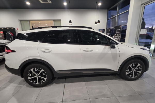 2025 Kia Sportage NQ5 HEV GT-Line SUV Image 3