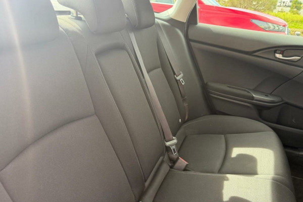 2020 Honda Civic 10th Gen VTi-S Sedan Image 13