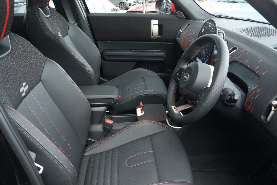 2026 MY25 MINI Countryman U25 JCW Classic SUV
