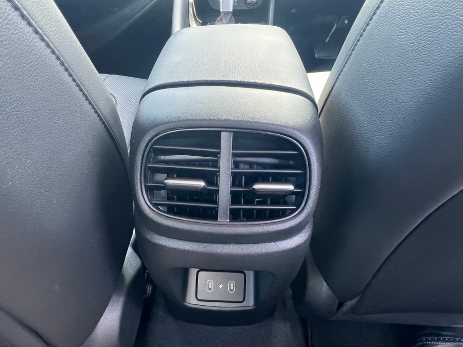 2024 Hyundai i30 CN7.V2 Elite Sedan Image 17