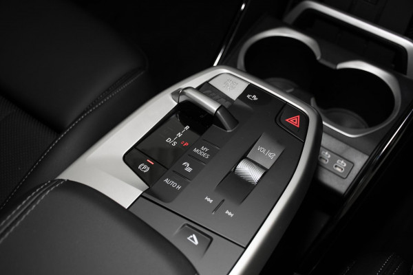 2025 BMW X1 U11 sDrive18i SUV image 14