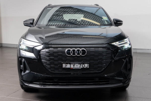 2025 MY24 Audi Q4 e-tron F4 55 SUV