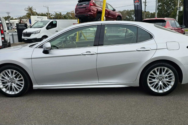 2018 Toyota Camry AXVH71R SL Sedan Image 7