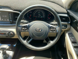 2018 MY19 Kia Sorento UM Sport SUV image 11