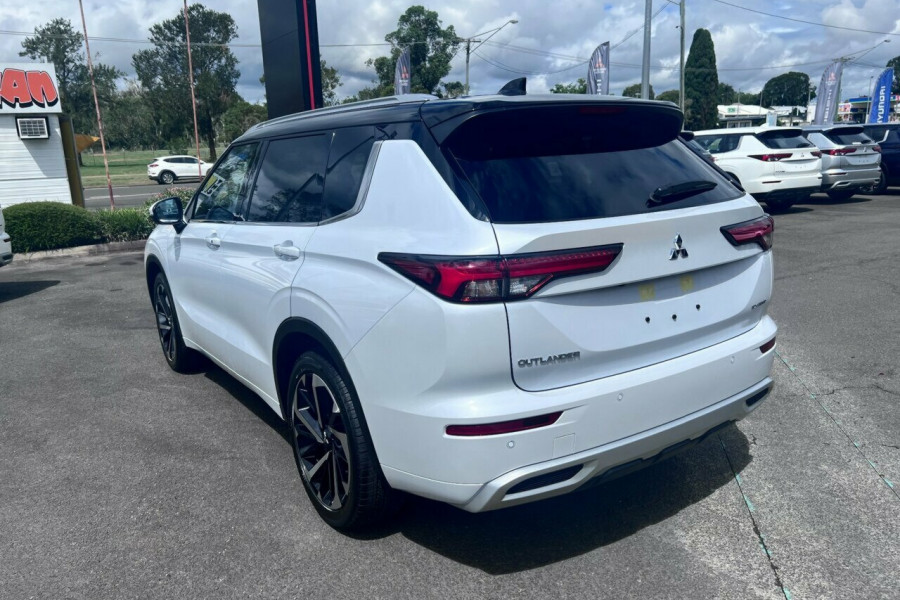 2024 Mitsubishi Outlander ZM Exceed Tourer SUV