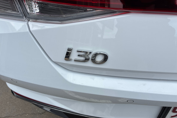 2022 MY23 Hyundai i30 CN7.V1 Active Sedan Image 10