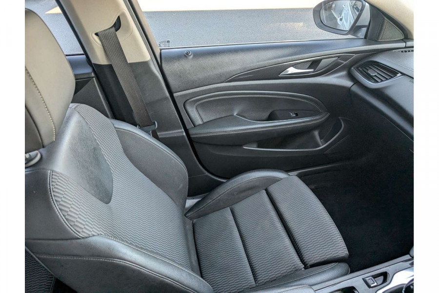 2018 Holden Commodore ZB RS Other Image 24