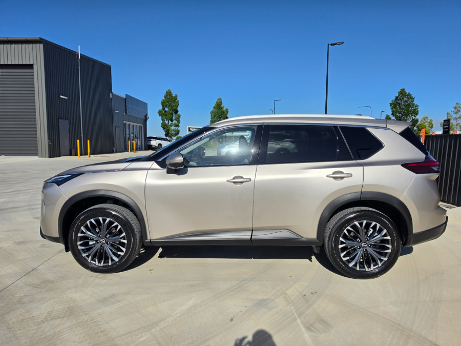 2026 Nissan X-Trail T33 Ti SUV Image 4