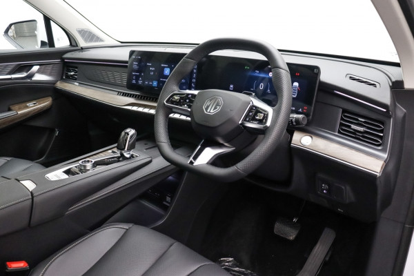 2026 MG QS Essence SUV Image 13