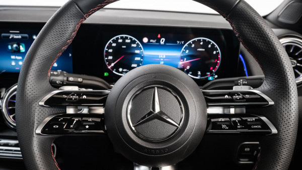 2025 Mercedes-Benz GLB-Class X247 GLB200 SUV image 17
