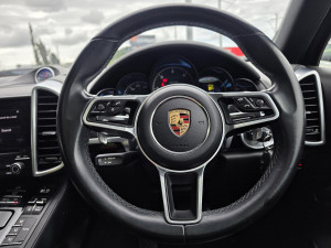 2016 MY17 Porsche Cayenne 92A Platinum Edition SUV