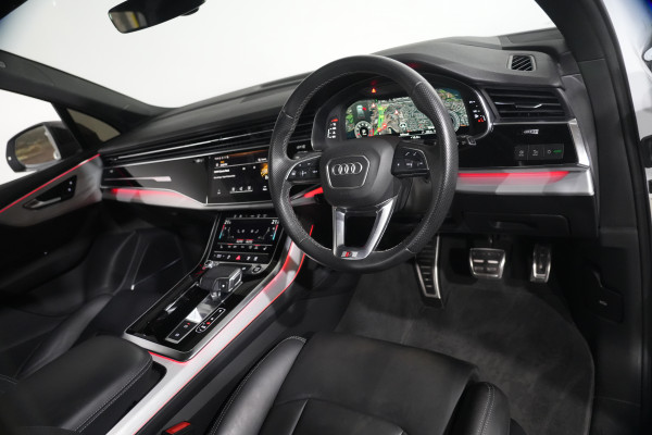 2021 Audi Q7 4M 55 TFSI S line SUV Image 13