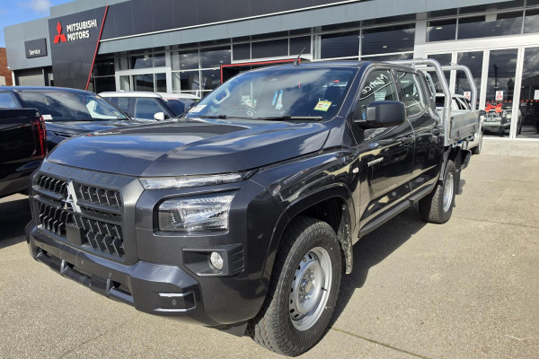 2026 Mitsubishi Triton MV  GLX Cab Chassis Image 2