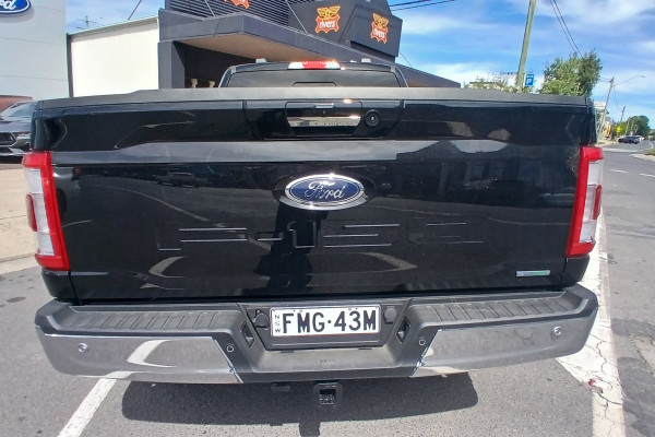 2023 Ford F-150 No Series Lariat Dual Cab