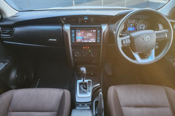 2017 Toyota Fortuner GUN156R GX SUV Image 9
