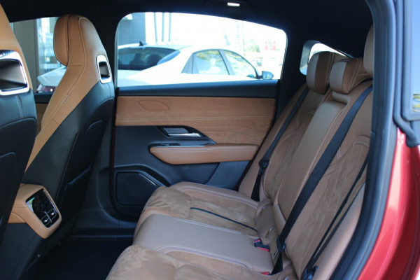 2026 Mazda 6e  E35 Atenza Hatch Image 15