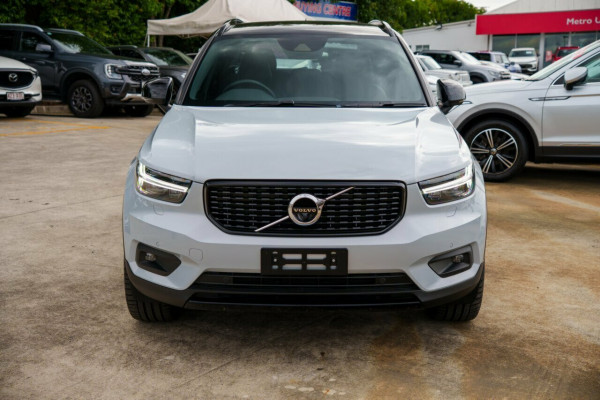 2021 Volvo XC40 XZ T5 R-Design SUV Image 5