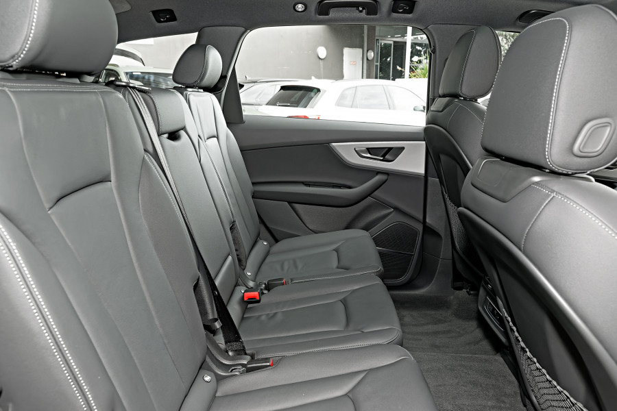2026 MY25 Audi Q7 4M TFSI 185kW SUV
