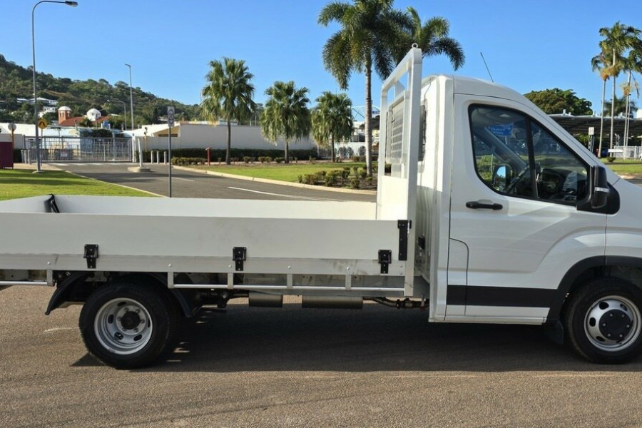 2023 LDV Deliver 9 Truck Image 13