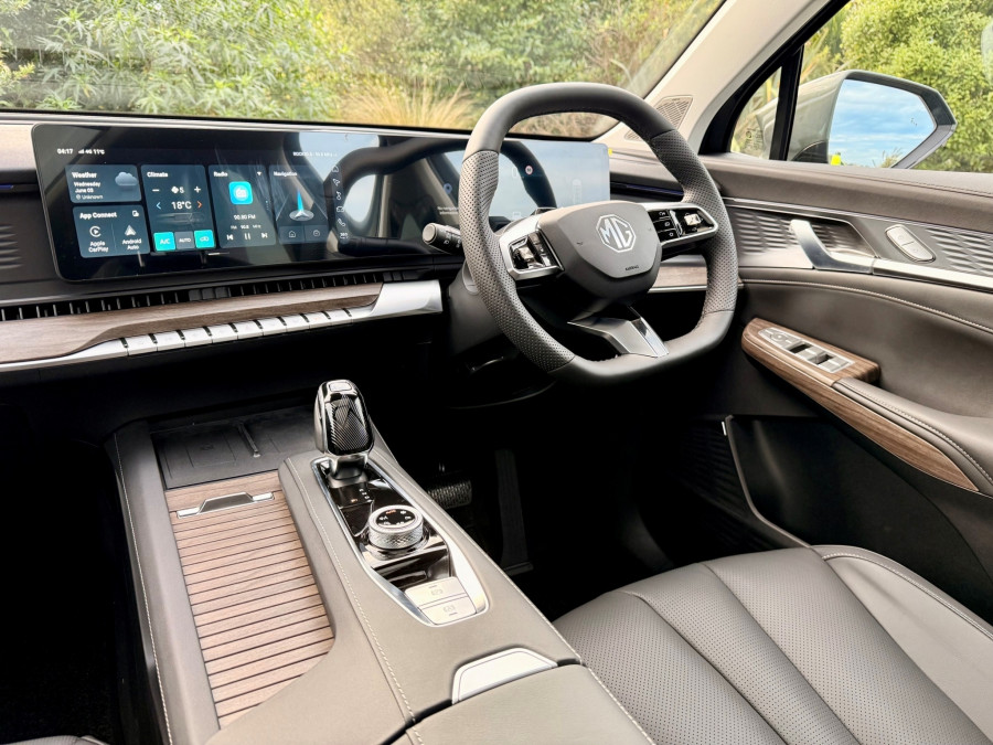 2026 MG QS Essence SUV Image 17