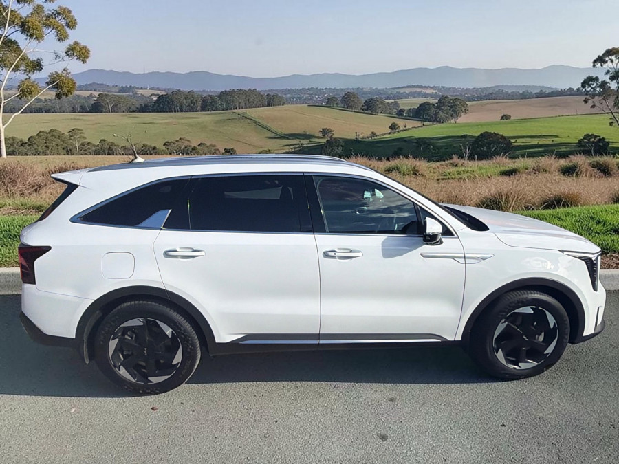 2025 Kia Sorento MQ4 PE PHEV GT-Line SUV Image 3