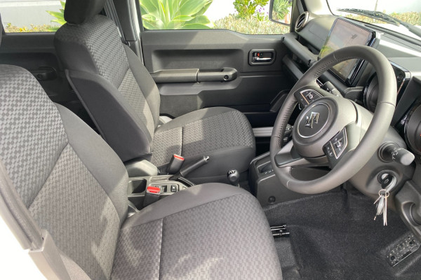 2025 Suzuki Jimny XL Wagon Image 9