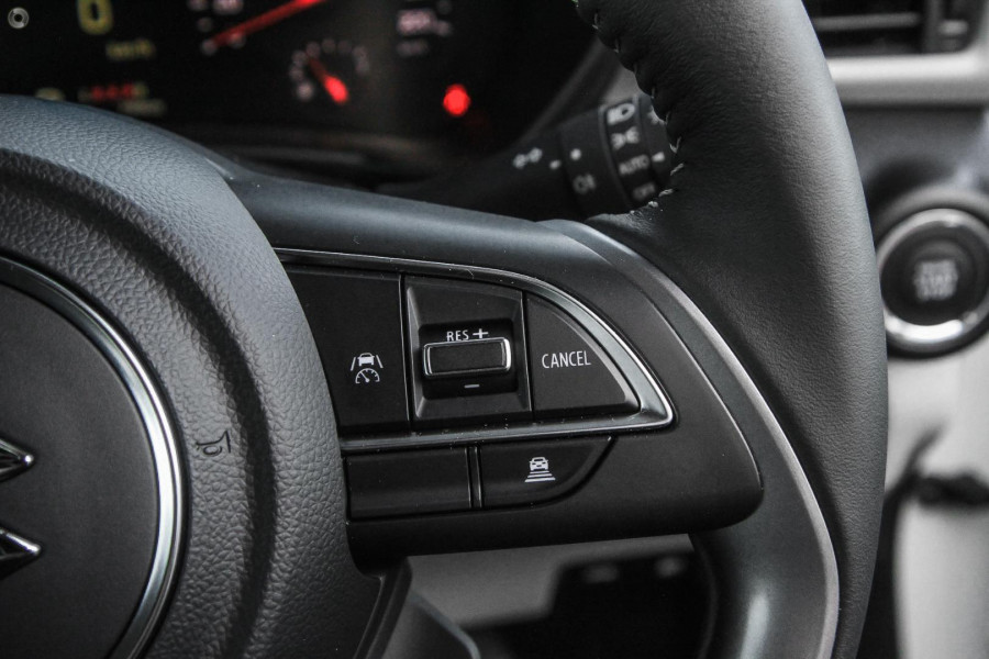 2025 Suzuki Swift UZ Hybrid Plus Hatch Image 15