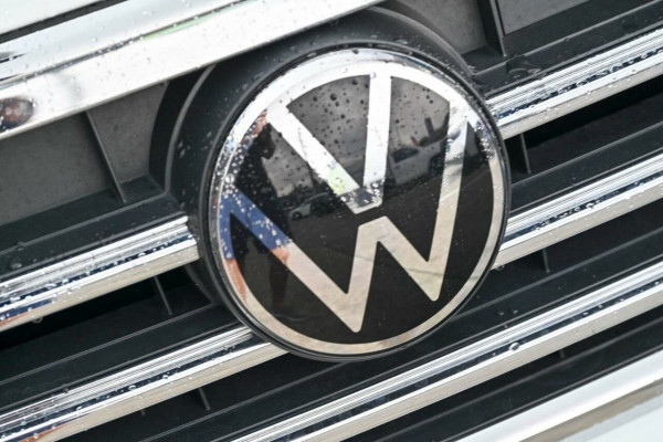 2022 Volkswagen Touareg CR 210TDI Elegance SUV Image 18