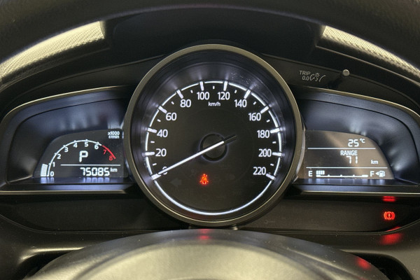 2017 Mazda 2 Neo Sedan Image 5