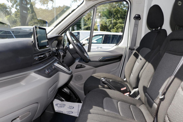 2026 MY24 LDV Deliver 9  MWB Mid Roof Bus Image 3