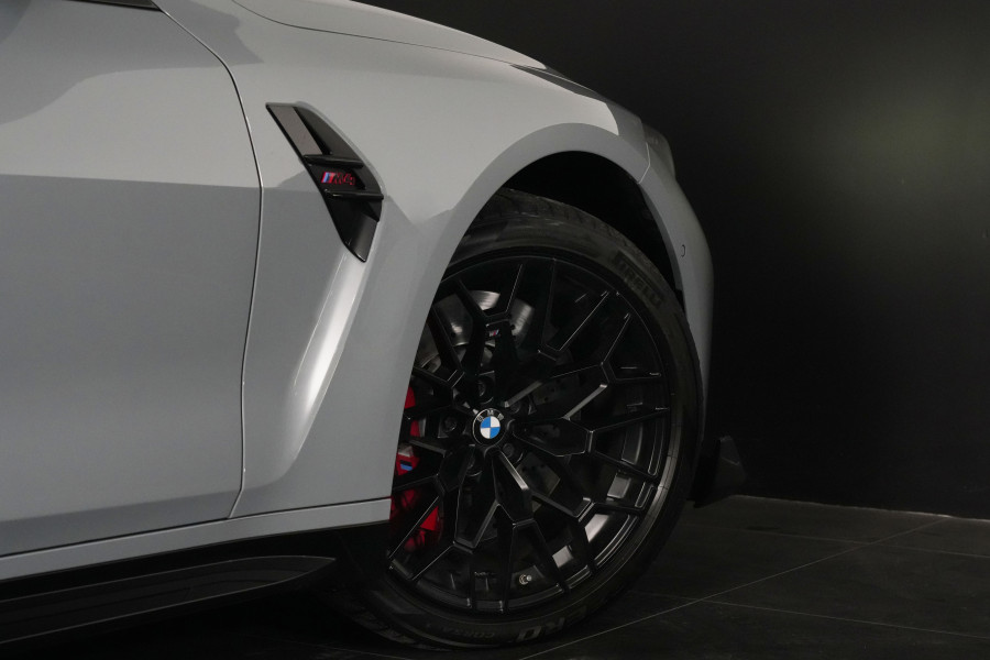 2024 BMW M4 CS Coupe Image 25