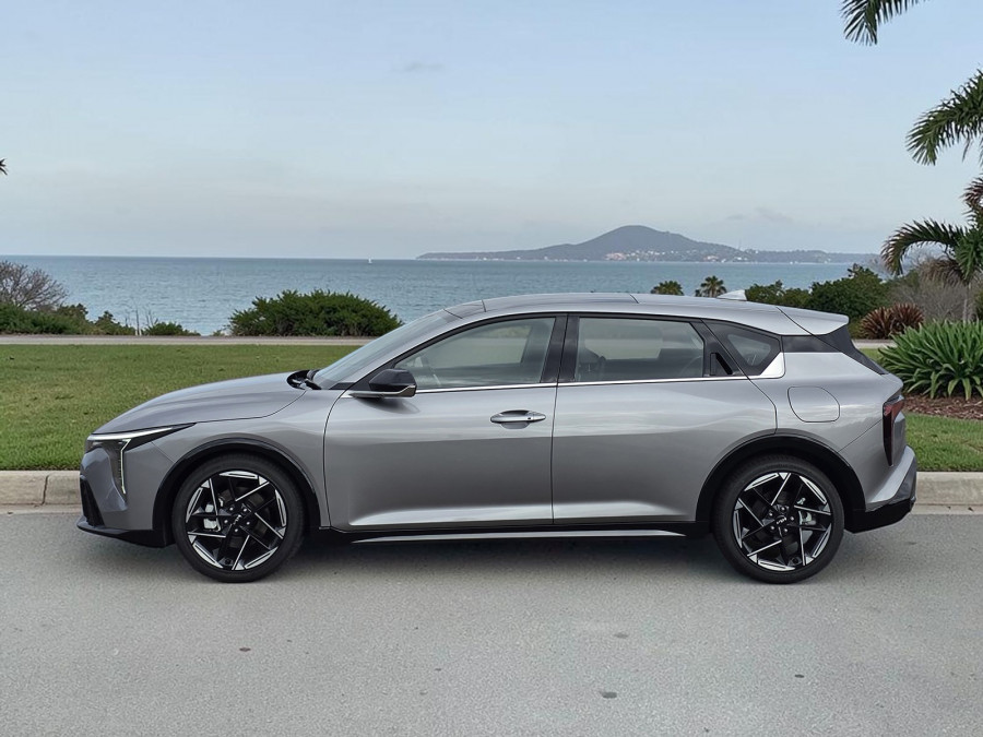 2025 MY26 Kia K4 CL4m GT-Line Hatch Image 5