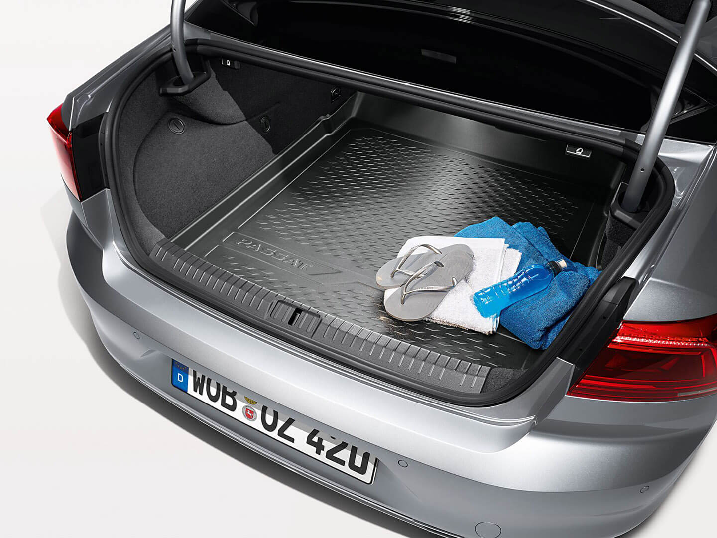 Luggage compartment tray Protection Image