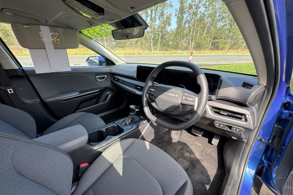 2025 Kia K4 CL4m Sport Sedan Image 4