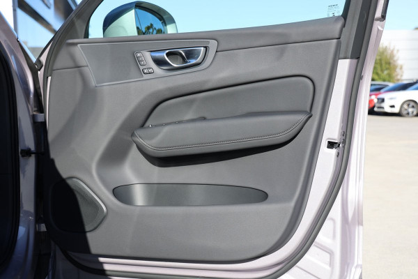 2025 MY26 Volvo XC60 UZ Plus B5 Bright SUV Image 11