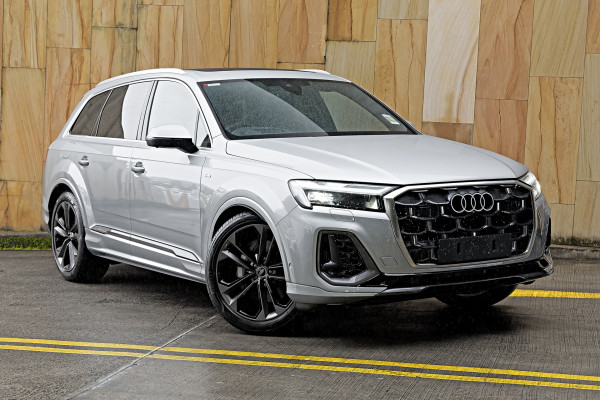 Audi Q7 TFSI 250kW S line 4M