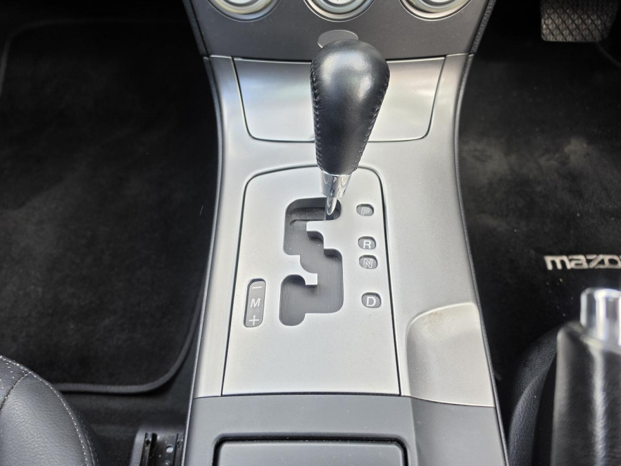 2004 Mazda 6 GL Series Luxury Sports Hatch Image 17