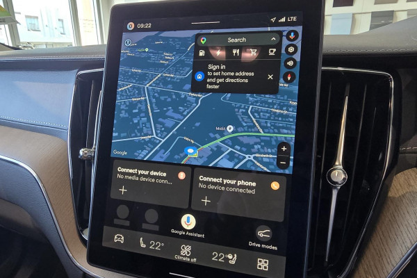 2026 Volvo XC60 UZ Ultra T8 Plug-in Hybrid Dark SUV Image 16