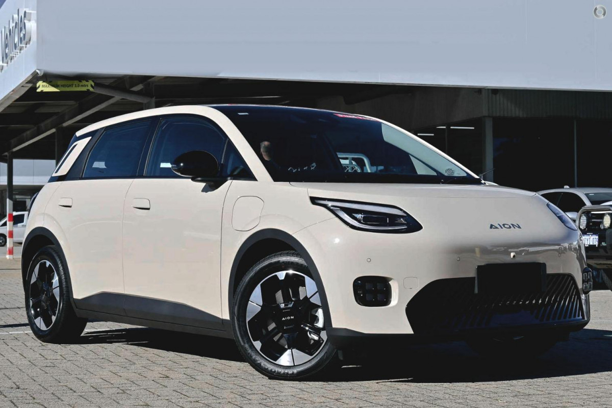 2026 AION AION UT No Series Luxury Hatch