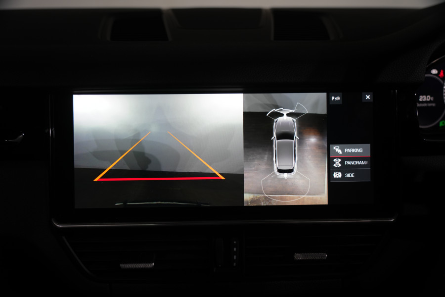 2020 Porsche Cayenne SUV Image 19